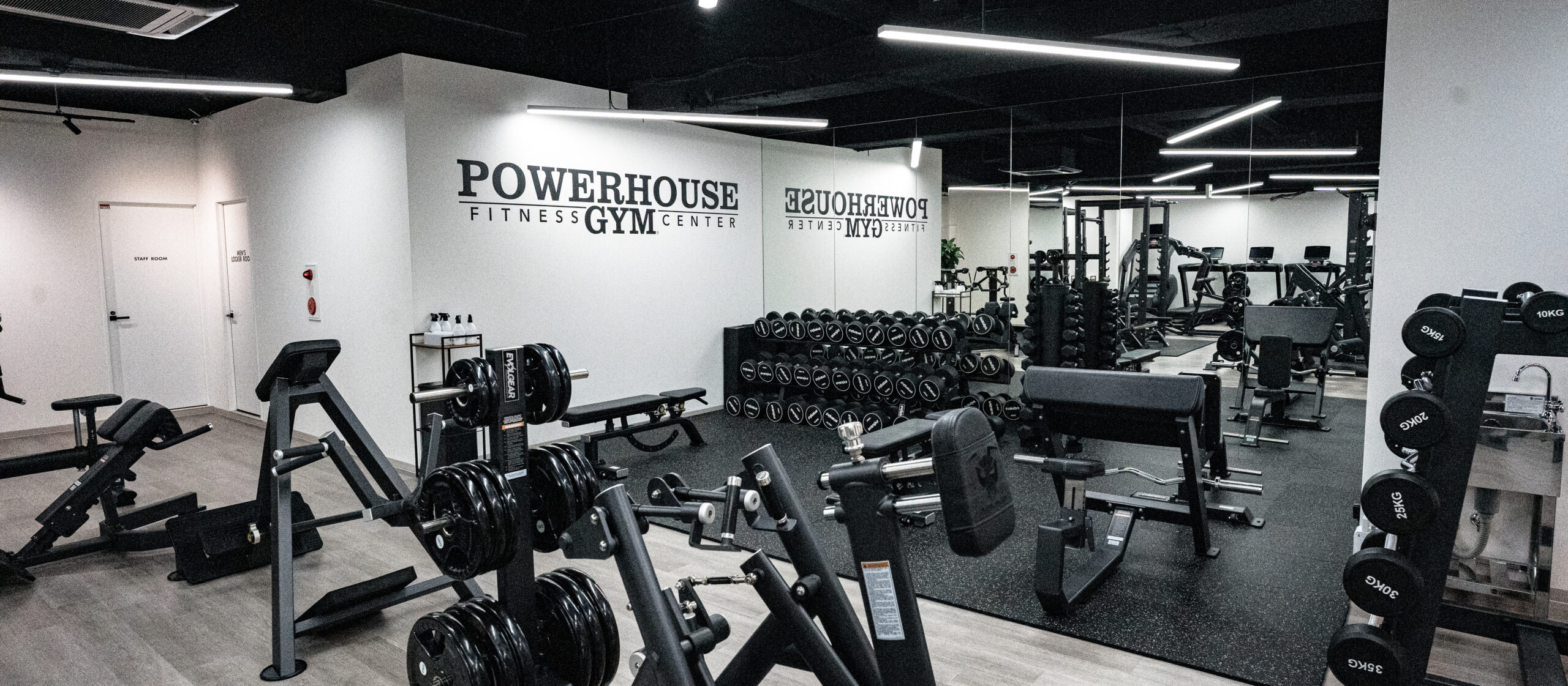 パワーハウスジム大阪ジャパン｜Powerhouse GYM Osaka Japanパワーハウスジム大阪ジャパン｜Powerhouse GYM